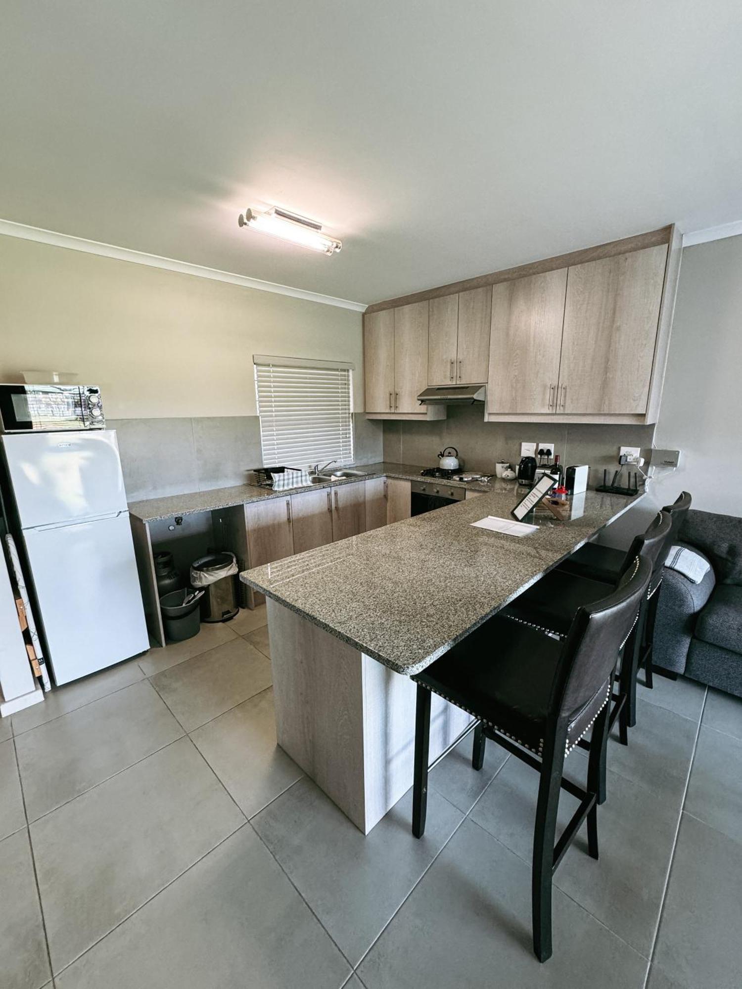 Appartement Nemesia Court à Durbanville Extérieur photo