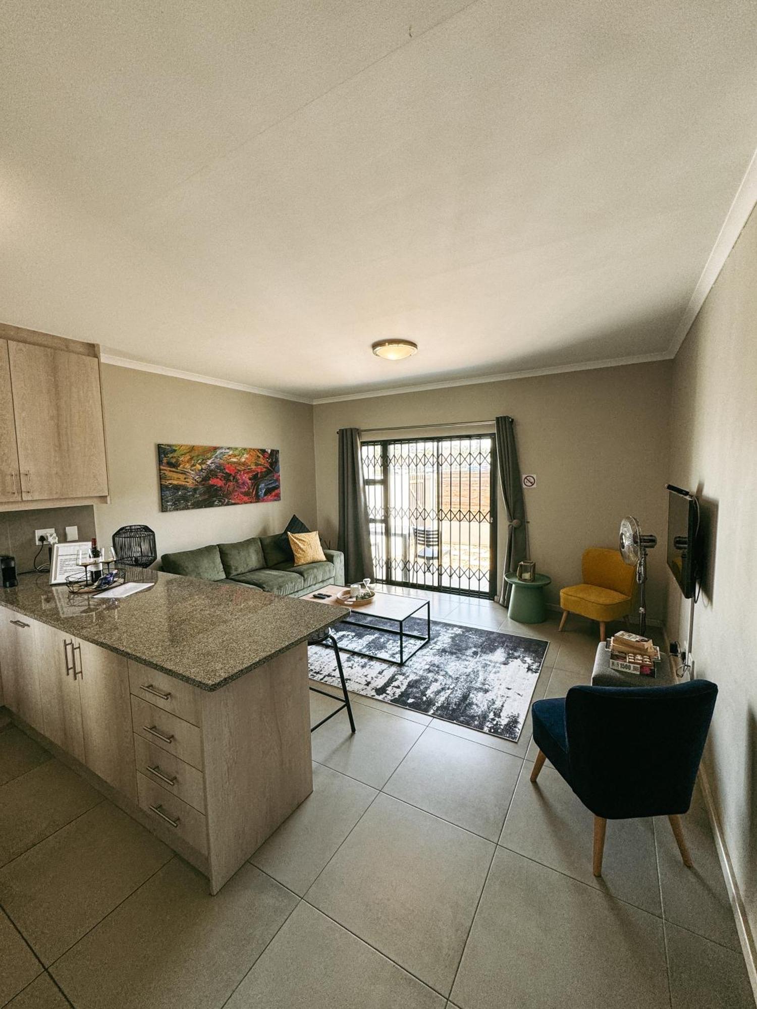 Appartement Nemesia Court à Durbanville Extérieur photo