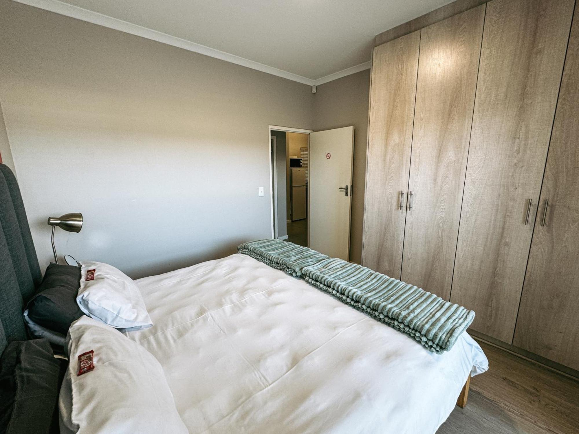 Appartement Nemesia Court à Durbanville Extérieur photo